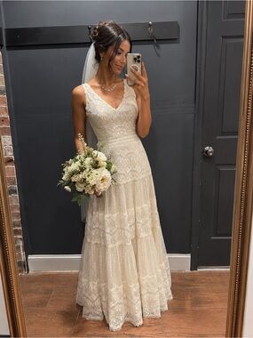 V by Viola Chan Lace A-Line Halter Cottage Dress